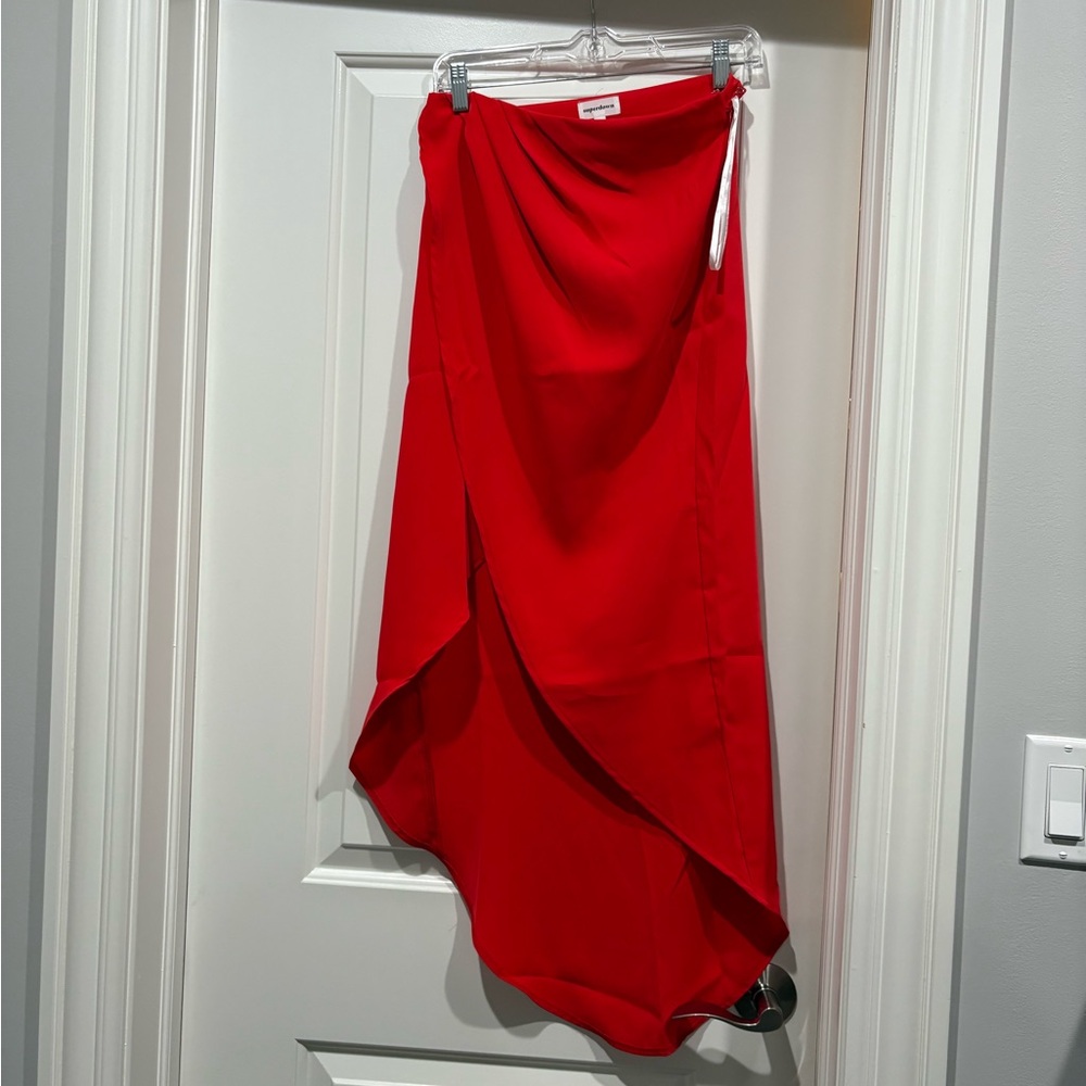 superdown Red High-Low Wrapped Skirt - Picture 4 of 6